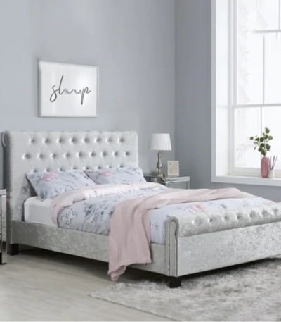 Valdivia Luxury Velvet Tufted Bed Frame - Modern Upholstered Platform Bed by Bahoo Interior UAE