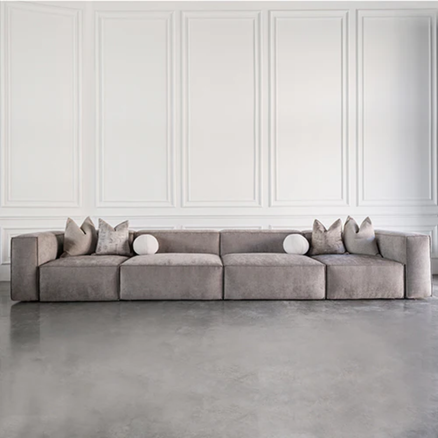 1stPhotoModa-500_2d07e517-e289-4a76-8721-6db9bc085b02 Moda Luxury Modular Sectional Sofa – Modern Grey Fabric Sofa | Bahoo Interior UAE - Image 1